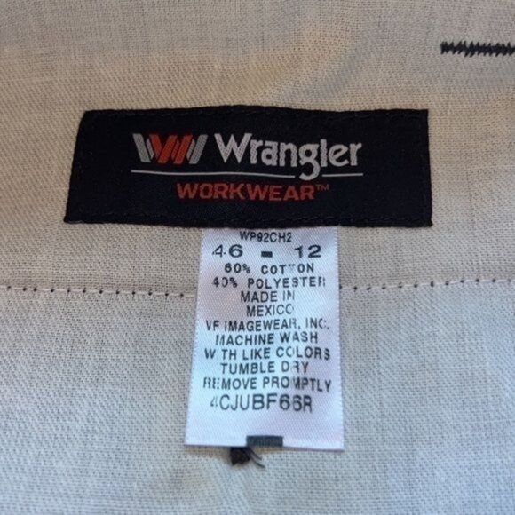 Wrangler Mens Work Shorts Plain Front Black Size 46 Durable Cotton Blend - Picture 7 of 7